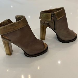 Beunello Cucinelli Platform Booties size 7